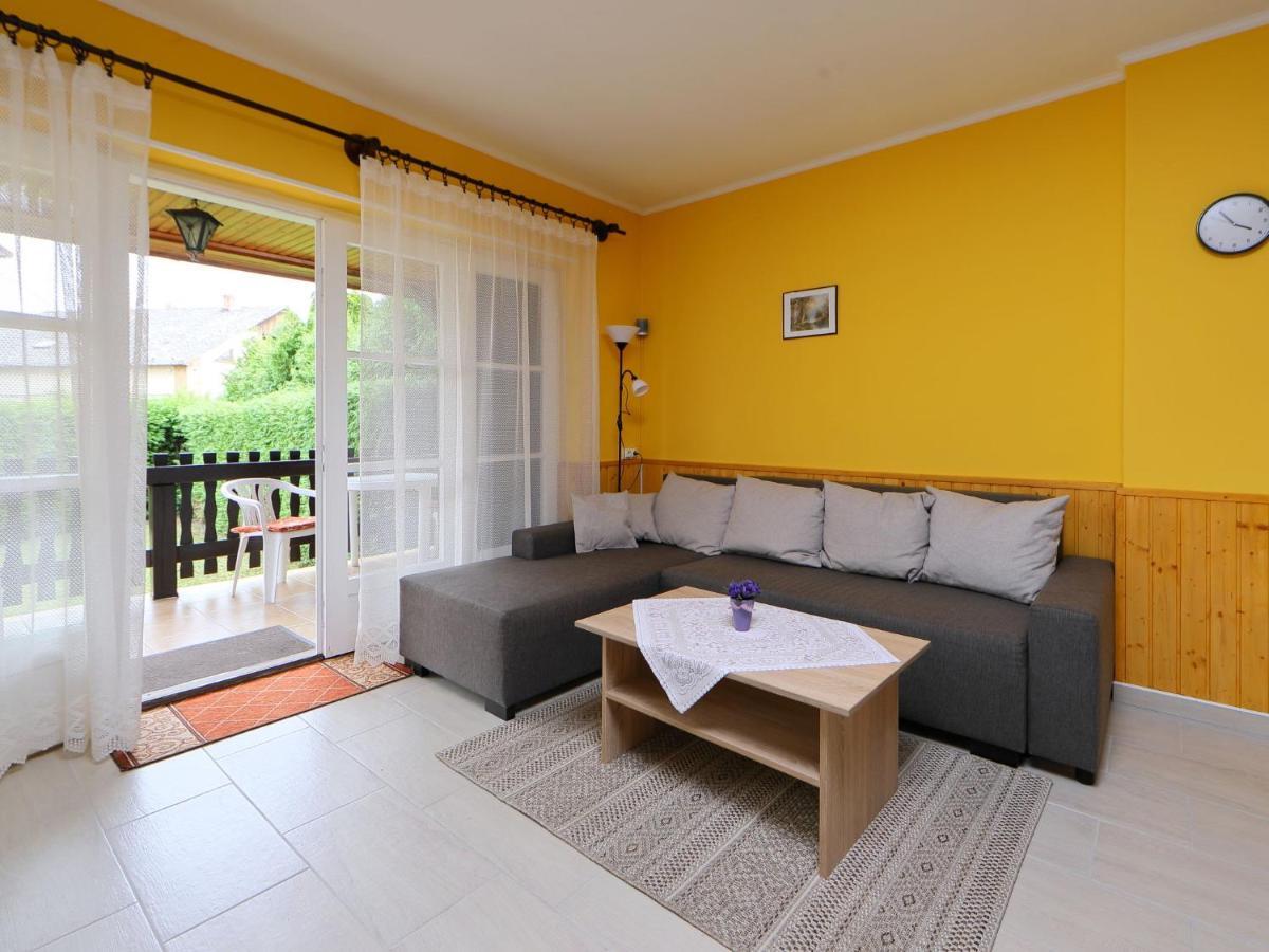 Holiday Home Hibiscus By Interhome Balatonkeresztúr Exterior foto
